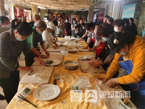 長島成功舉行餐飲服務(wù)標(biāo)準(zhǔn)化制作培訓(xùn)與技藝競賽暨山東省城市服務(wù)技師學(xué)院鄉(xiāng)村振興工作站長島授牌儀式
